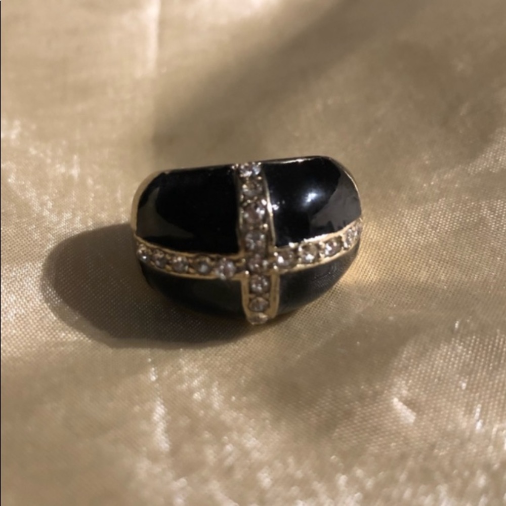 Black Enamel & Crystal Silver Ring- size 7